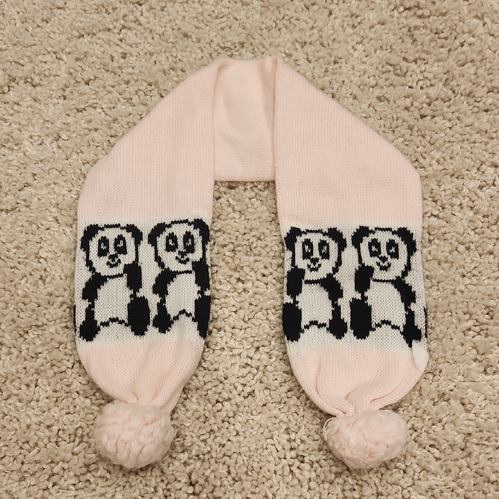 Panda Scarf